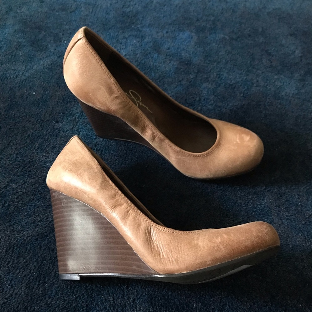 NEW- Jessica Simpson leather wedge pumps.